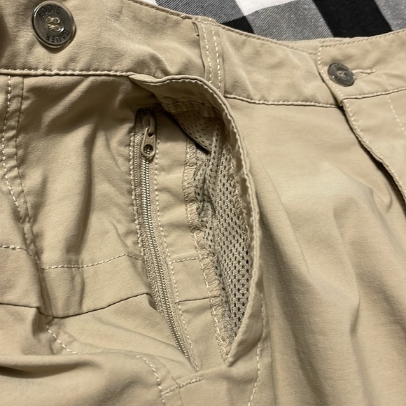 Eddie Bauer Sport Adjustable Capri's Size 10 Stretch 4 Zipper pockets Tan Hiking - Picture 16 of 16